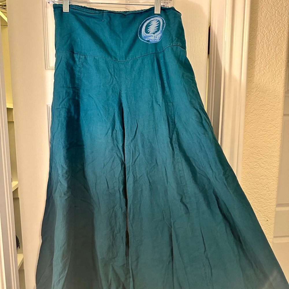 Jayli Grateful Dead Stealie Gaucho Pants